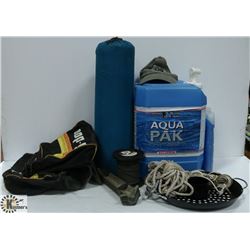 LG CAMPER'S BOX INCL. 5 GAL. AQUA