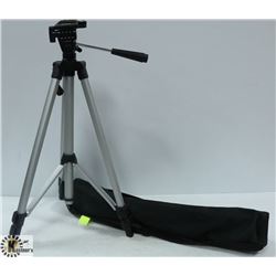 ALUMINUM CAMERA TRIPOD - ADJUSTABLE