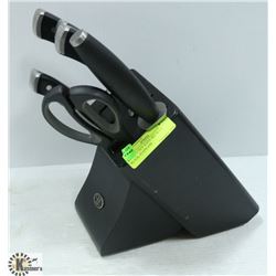 8 PC KITCHEN KNIFE SET WITH BLOCK, STAINLESS