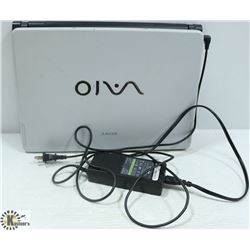 SONY VAIO 15" LAPTOP, WINDOWS XP, TOTAL HARDDRIVE