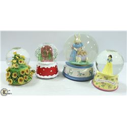 LOT OF 4 MUSICAL SNOW GLOBES, INCLUDES 1 SNOW