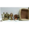 Image 1 : BASKET OF VINTAGE BRASS ITEMS
