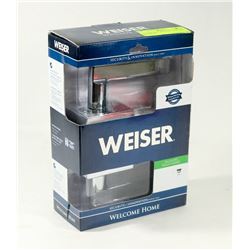 WEISER HALL & CLOSET PASSAGE HANDLES