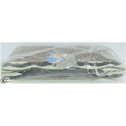 NEW CAT SCRATCHER WITH CATNIP