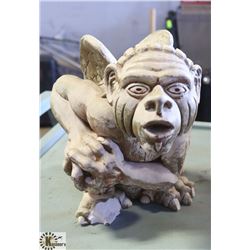 CEMENT GARGOYLE STATUE - SOLID CAST