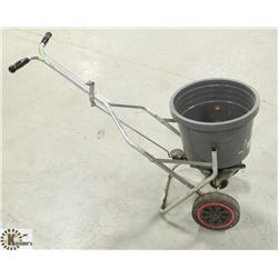 FERTILIZER / SPREADER