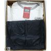 Image 1 : BOX W/NEW MEN'S CLOTHS INCL. SPORT TEK