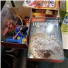 Image 4 : 3 TIER METAL SHOE RACK, SPIKE AND SMASH GAME, ETC