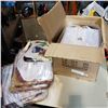 Image 1 : BOX OF VINYL PLACE MATS 100+