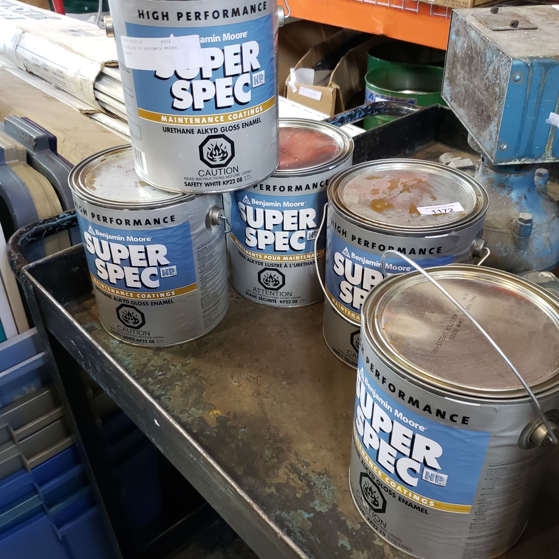 5 GALLON OF BENJAMIN MOORE PAINT 5 GALLON OF BENJAMIN MOORE PAINT