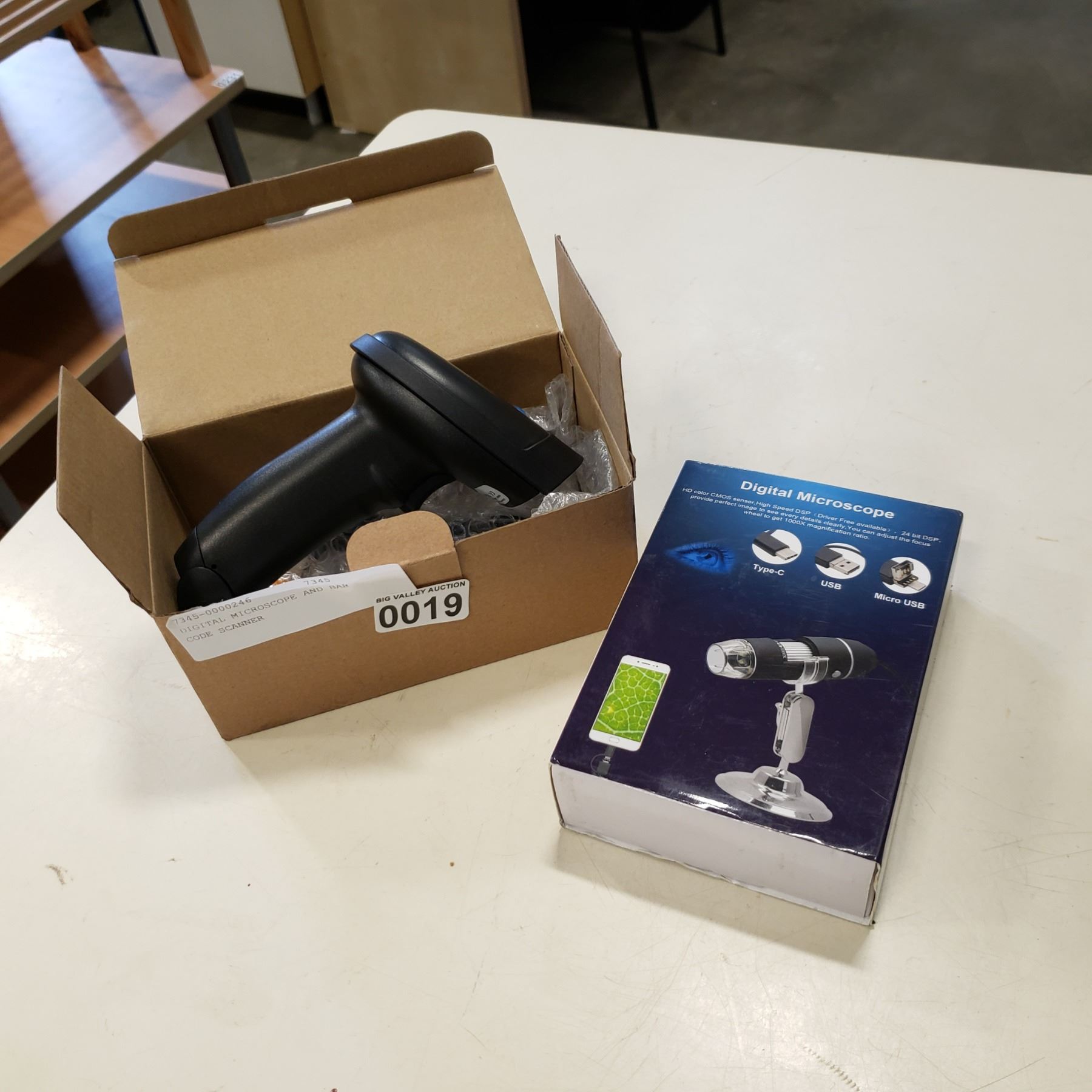 Bar Code Microscope DIGITAL MICROSCOPE AND BAR CODE SCANNER