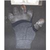 Image 1 : SPIDER-MAN FAR FROM HOME STEALTH GLOVE PANEL