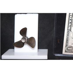 JAWS 4 THE REVENGE MINIATURE BOAT PROPELLER