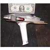 Image 2 : STAR TREK BEYOND STUNT PHASER PRODUCTION MADE