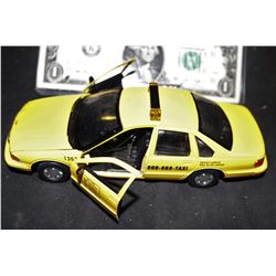 TEAM AMERICA WORLD POLICE SCREEN USED MINIATURE TAXI