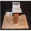 Image 2 : DISPLAY STAND OF UNKNOWN ORIGIN