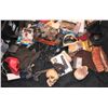 Image 3 : HORROR HALLOWEEN HAUNT WHOLESALE HORDE OF PROPS