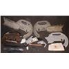 Image 1 : UNKNOWN BLASTERS GUNS WEAPONS CASTING LOT