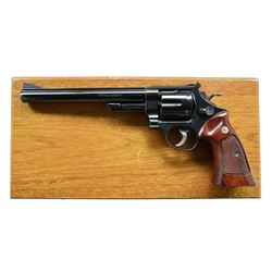 SMITH & WESSON MODEL 25-5 DA REVOLVER.