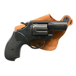 4 MODERN SNUB NOSE REVOLVERS.
