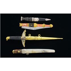 4 EDGED WEAPONS.