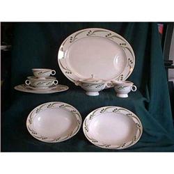 Bel Air by Theodore Haviland China 39 Pieces #852697