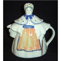Antique American "Old Lady" Teapot #852874