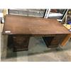Image 1 : OFFICE DESK WITH DRAWERS (83.5"W X 42.5"D X 30"H)
