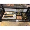 Image 1 : 2 BULOVA CLOCKS & FRAMED CANVASES