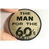 Image 2 : 3'' 1960 JOHN F. KENNEDY FLASHER BUTTON VARI-VUE