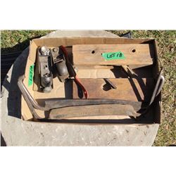 Wooden Molding Planes (2); Spoke Shave; #60 ½ Stanley Plane & Mini Planes; (2) Draw Knives & a Foldi