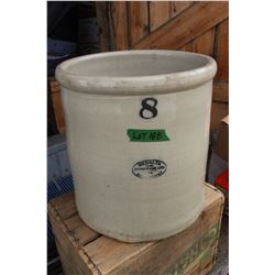 Medalta Stoneware Ltd., Medicine Hat, 8 Gallon Crock