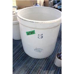 Medalta Stoneware , Medicine Hat Crock