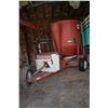 Image 5 : International Feed Mixer - Model 1150