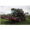 Image 1 : Allis Chalmers Gleaner Combine (Good running condition)
