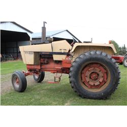 1972 Case 970 Agri King 401 Cube Tractor