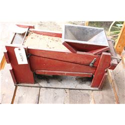 Cuthbert Co. Dockage Cleaner