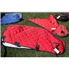 Image 1 : Winter Horse Blanket with Hood (Red)
