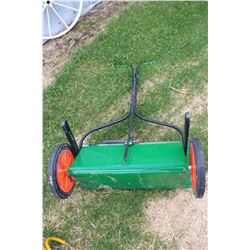 Seeder-Fertilizer Spreader