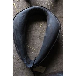 Saddle Horse Collar (19")