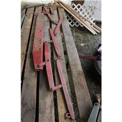 Four Horse Double Tree (Red Metal)