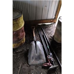 Grain Shovels (2)