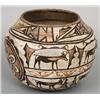 Image 1 : Zuni Deer Pot.
