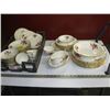 Image 1 : SET OF MIDWINTER ENGLISH CHINA DISHES