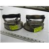 Image 1 : 2 SAD IRONS W/HANDLE