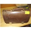 Image 1 : LEATHER BRIEFCASE