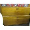 Image 2 : 6 DRAWER VANITY DRESSER W/LARGE ROUND MIRROR & MATCHING BED FRAME