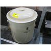 Image 1 : 5 GAL. MEDALTA POTTERY CROCK W/LID