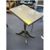 Image 1 : SMALL DUNCAN PHYFE OCCASIONAL TABLE
