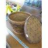 Image 1 : LARGE LIDDED NATIVE BASKET